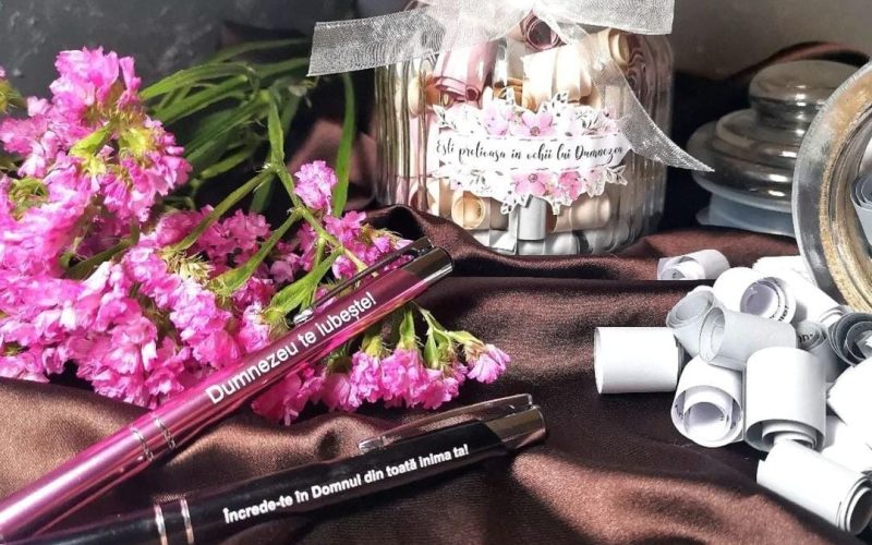 Pixuri – Dumnezeu te iubeste